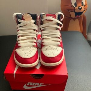 Toddler Jordan 1’s